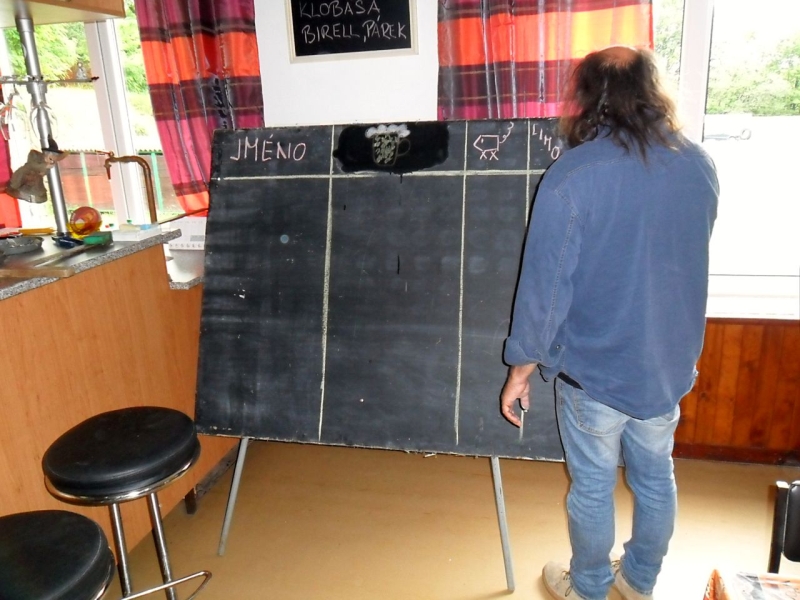 Grilování prasátka 17.6.2017 002
